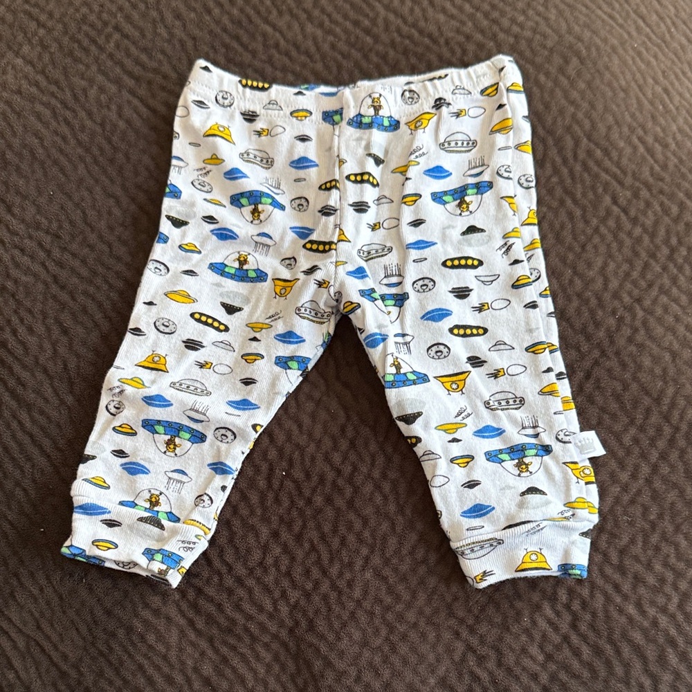 Rosie Pope White Sweatpants with Blue & Yellow UFO Print